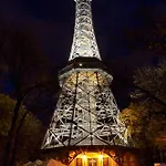 Δωμάτια σε οικογενειακή κατοικία Cozy Relax Letna D3